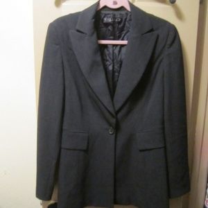TAHARI CHARCOAL GRAY SLIGHTLY FITTED BLAZER JACKET